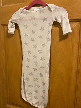 aden + anais Star Print Sleep Gown in white and Light Gray